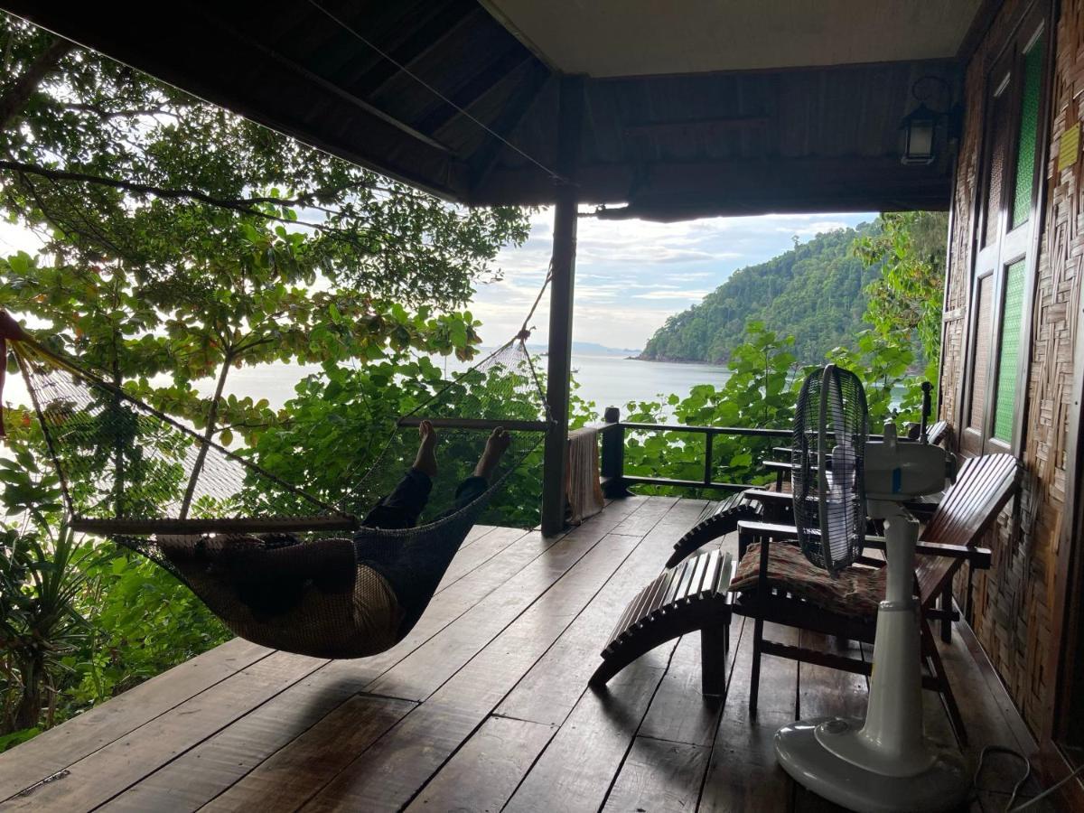 Starlight Beach Resort パヤム島 エクステリア 写真